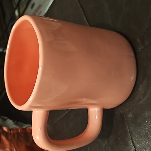 Rae Dunn Pink Boss Mom Mug. - Picture 2 of 4